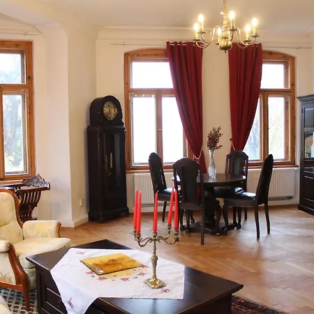 Apartment Romanze *